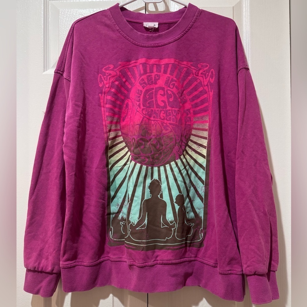 Le Lis Collection Celestial Oversized Pullover. Magenta. Size Medium. VGUC